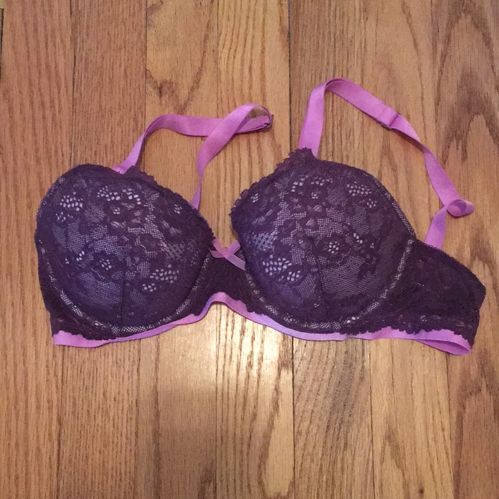Victoria’s Secret bra size 34C